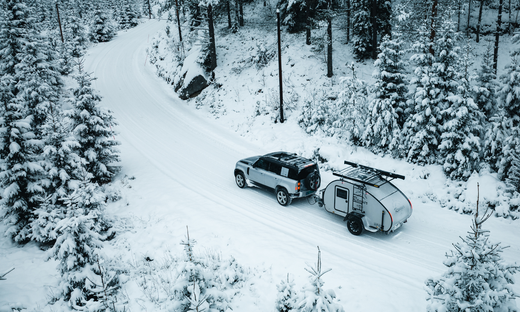 - Erlebe Wintercamping mit mycamperbox: Verwandle dein Alltagsauto in einen komfortablen Camper und genieße unvergessliche Winterabenteuer mit der besten Ausrüstung.
