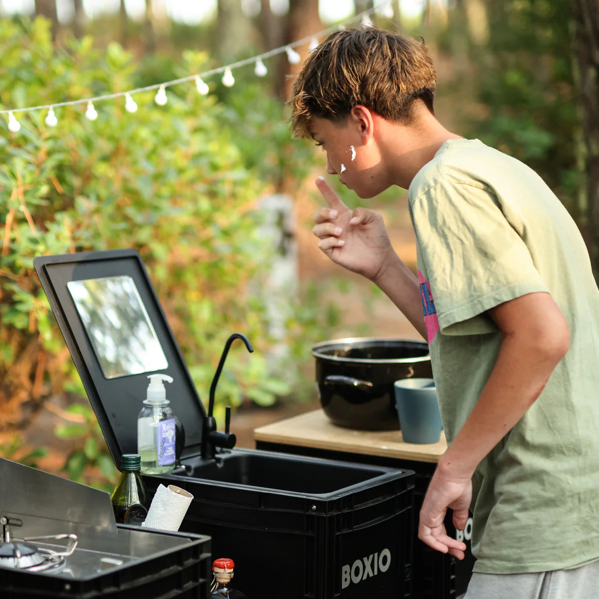 BOXIO MIRROR Selbstklebender Spiegel