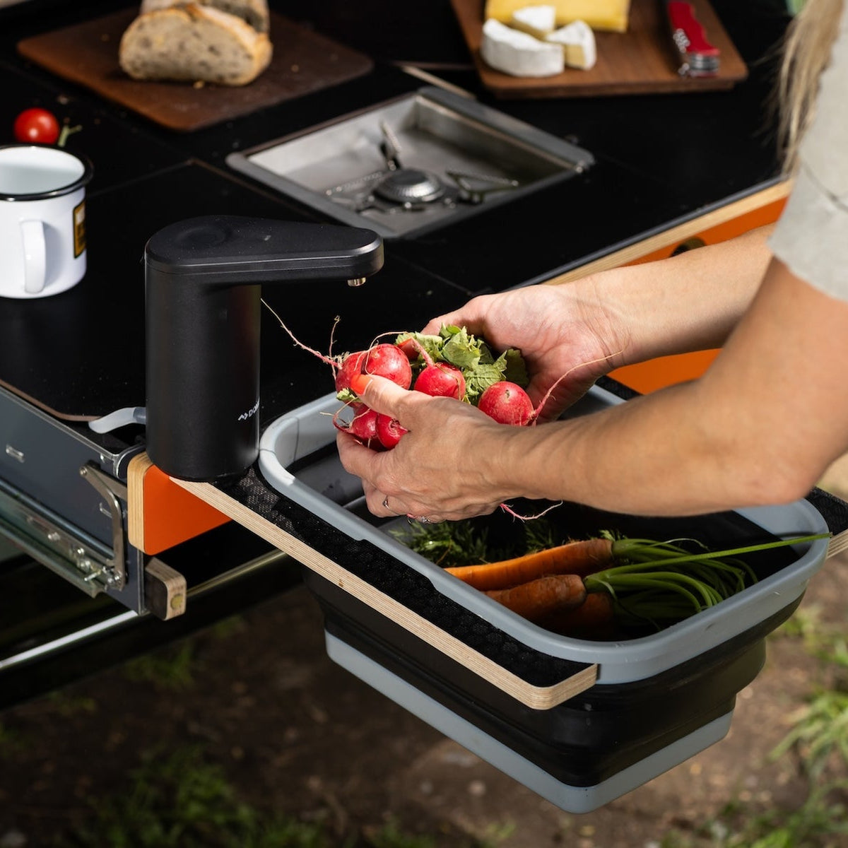 EGOE Nestbox S Komplettset – Campingbox mit Küche, Bett & Wassermodul