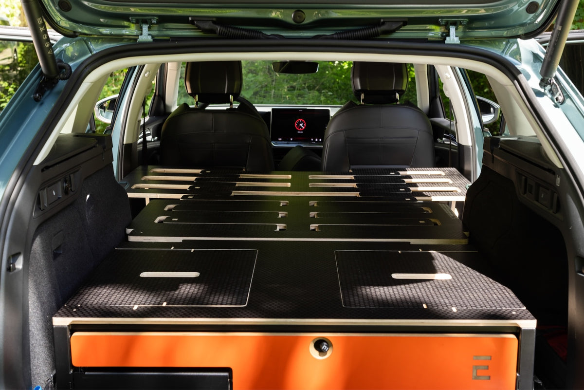 EGOE Nestbox S Komplettset – Campingbox mit Küche, Bett & Wassermodul