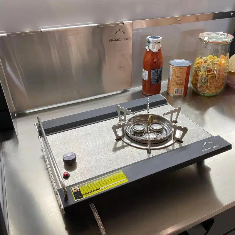 Tragbarer Gasherd 6800W: Kompakt, mit Aufbewahrungstasche und sicherer Halterung für Töpfe, ideal für unterwegs – schnell und platzsparend.
