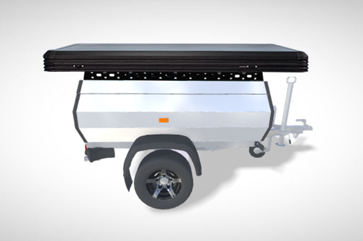 VARIO Anhänger mit personalisierbarer Farbe, 720L Ladevolumen, und flexibler Ausstattung für Outdoor-Abenteuer.