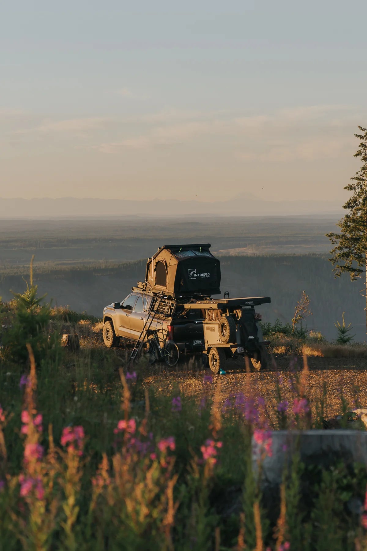 Intrepid Hybrid Hartschalen Dachzelt Geo 3.0 Pro