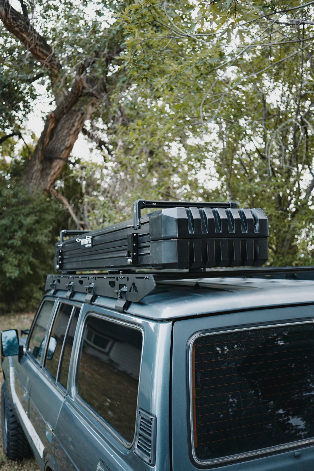 Intrepid Dachbox ITX190