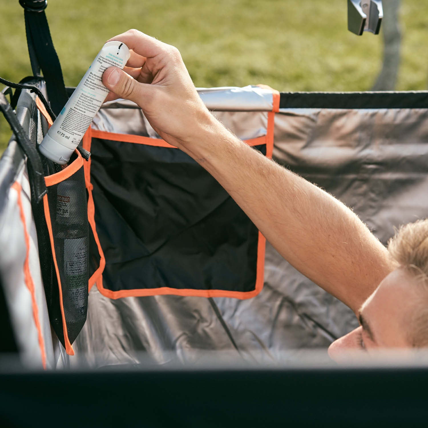 VICKYWOOD Duschzelt: Schneller Aufbau, blickdicht, LED-Licht, Taschen für Accessoires, 100x180 cm – Dusche & Umkleide in einem!