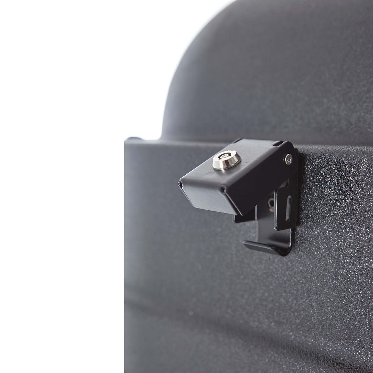 Hybrid Dachzelt MIGHTY OAK Gen 3.0: robuste Hartschale, recycelter Stoff, LED-Licht, schnell aufbaubar, ideal für 2-3 Personen, ganzjährig nutzbar.