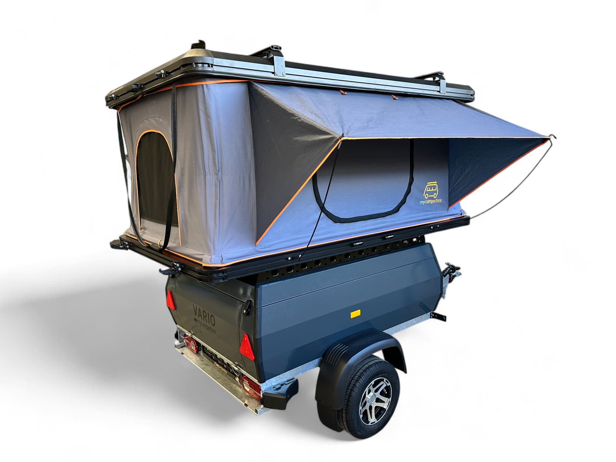 VARIO Comfortliner Anhänger mit Campnest 120 Dachzelt, flexibler Ausstattung und hoher Nutzlast für unvergessliche Outdoor-Abenteuer.