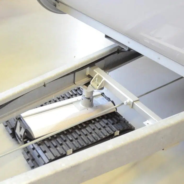 Standardbeschlag für Robot Trolley-Modelle (1500, 2500, 2500RS, 4500). Einstellbar von 47,5 bis 90 cm. Gewicht: 5,6 kg. Einfache Montage.