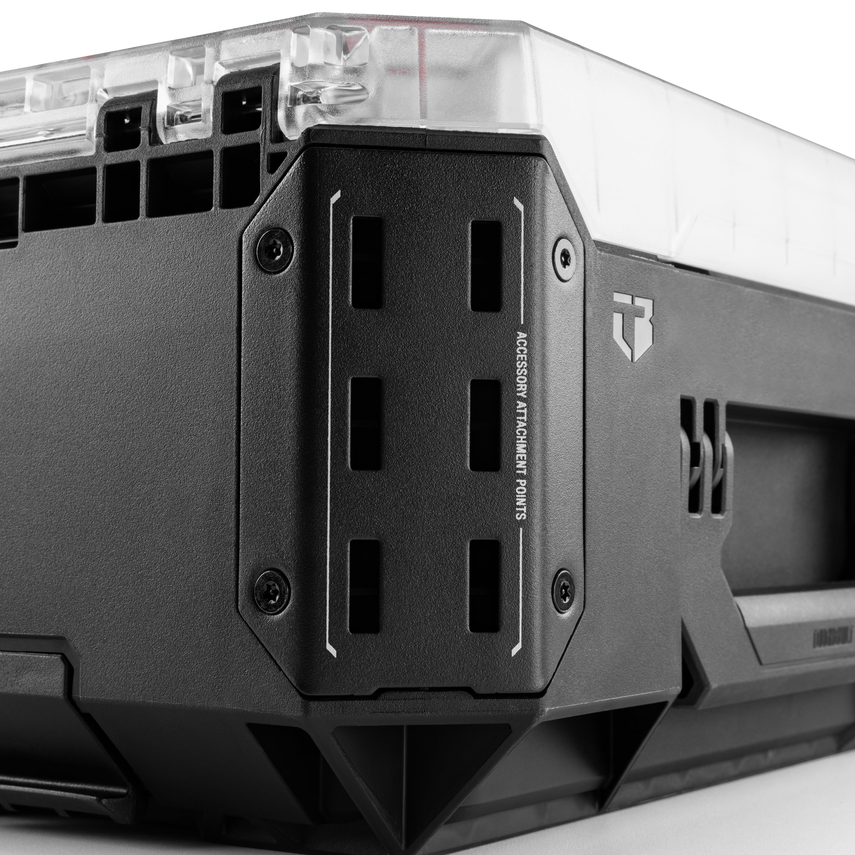 TOUGHBUILT StackTech Seitenansicht Perspektive Deckel links