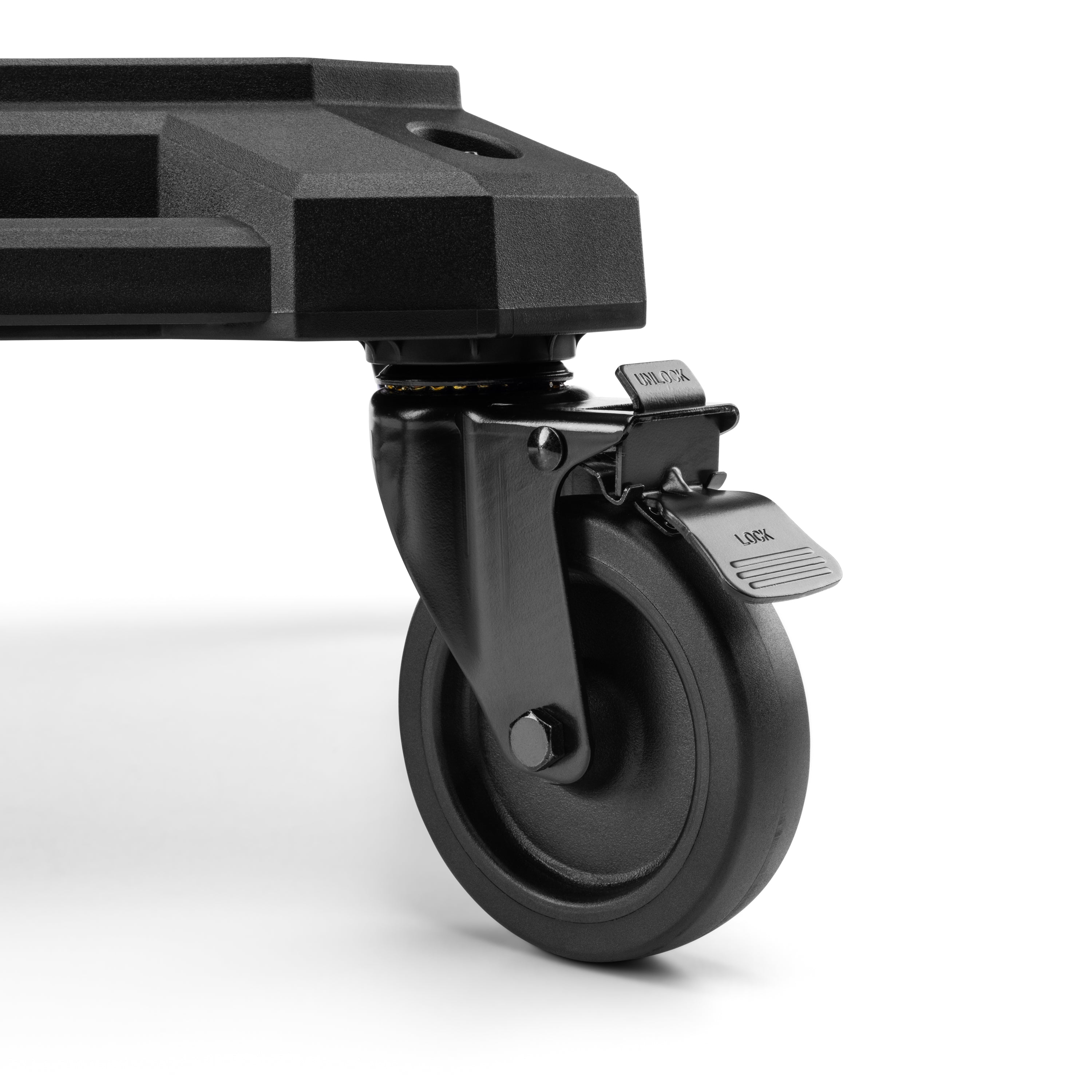 Stabiler StackTech Transport Trolley für Campingboxen, mit arretierbaren Lenkrollen und hervorragender Manövrierfähigkeit.