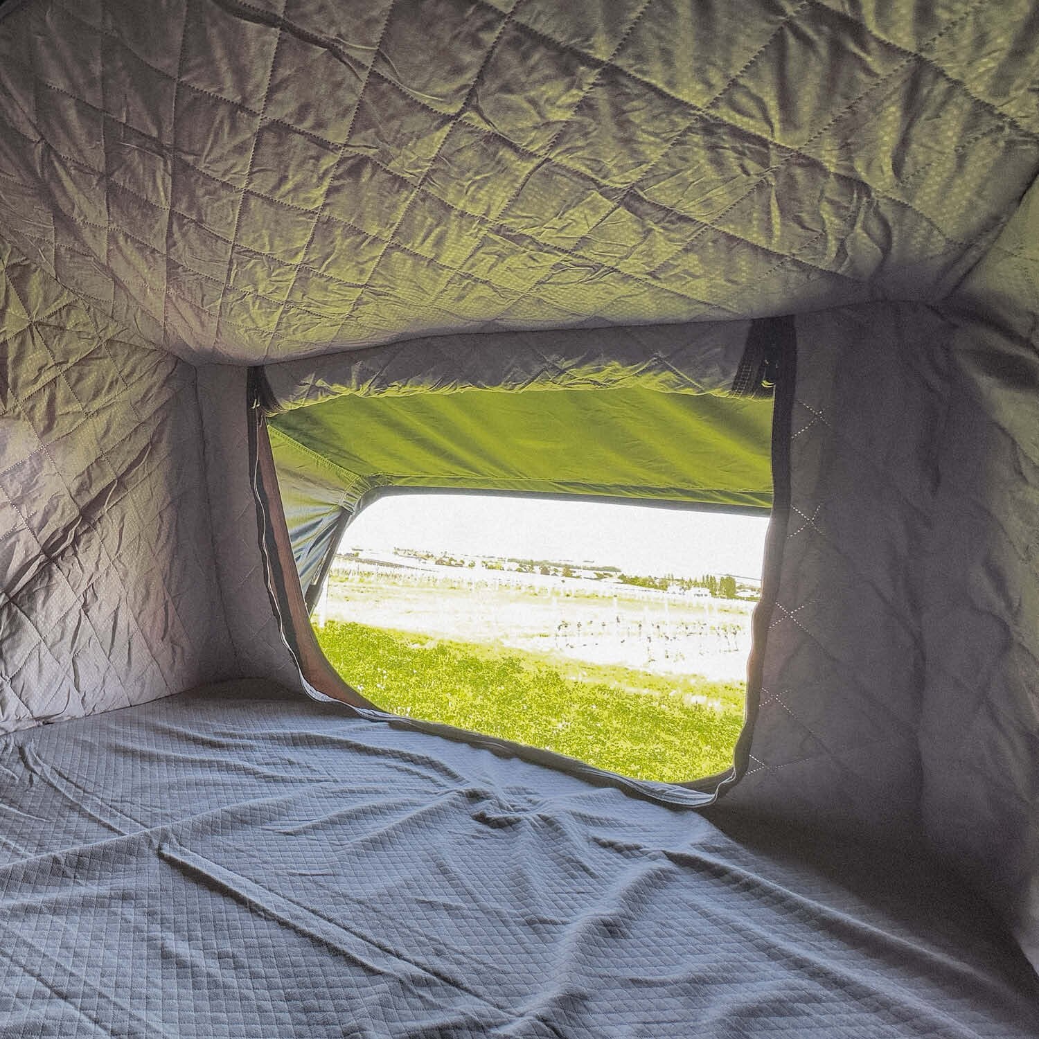 Thermo-Innenzelt für Campnest 120: Wärmeisolierung für komfortables Camping bei kaltem Wetter, einfache Installation, atmungsaktiv.