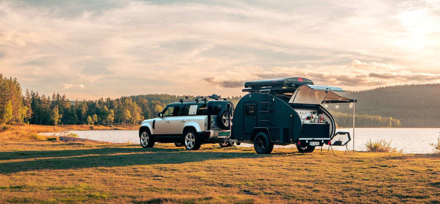 Kompakter Herocamper Mini Wohnwagen für Campingreisen