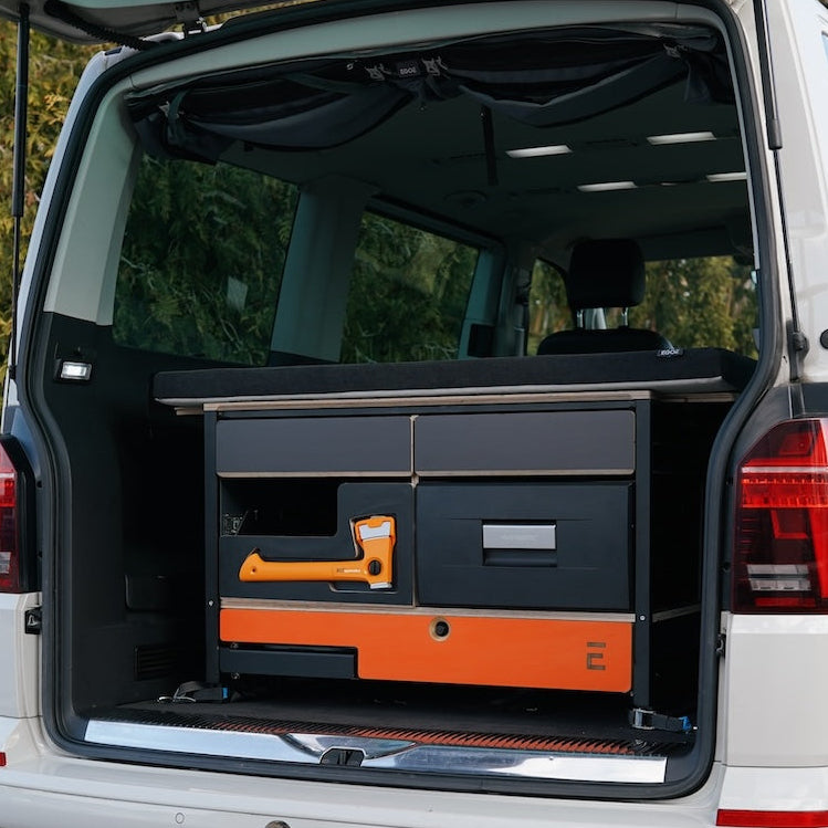 EGOE Nestbox L Komplettset – Große Campingbox mit Küche, 4 Schubladen & Kühlschrank-Platz