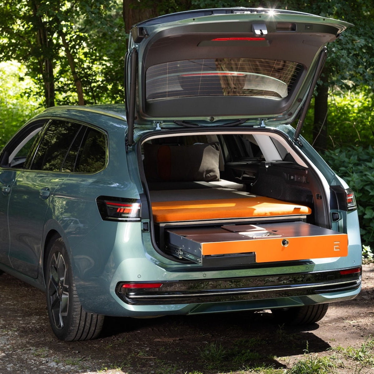 EGOE Nestbox S Komplettset – Campingbox mit Küche, Bett & Wassermodul