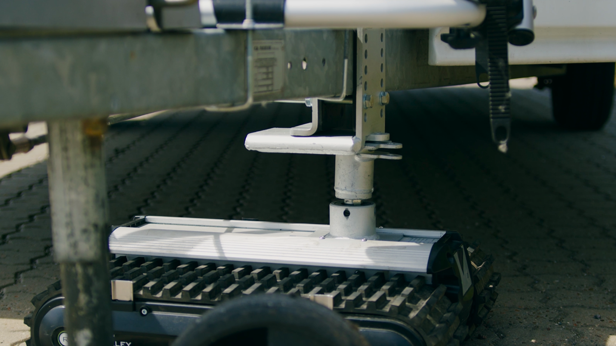 Robot Trolley Geschlossener Rahmenbeschlag Ansicht unten
