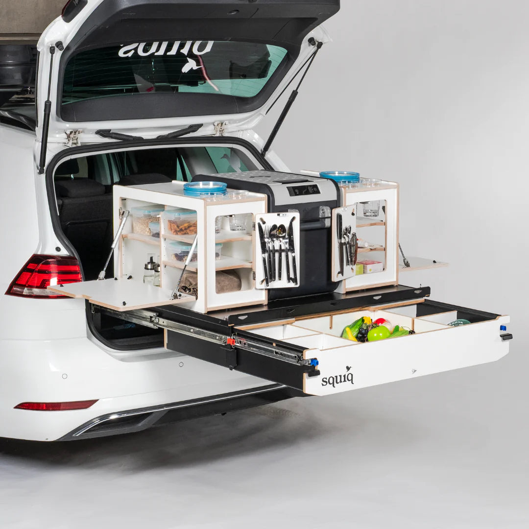 squiq Traveler regular – Campingbox und Kofferraumauszug für Kombis und große SUVs