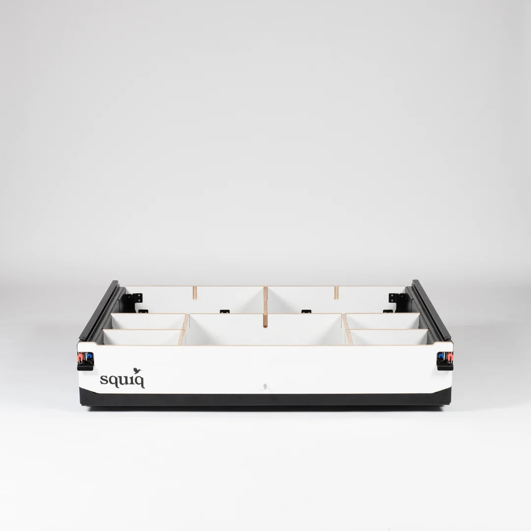 squiq Traveler max – Campingbox und Kofferraumauszug für Vans